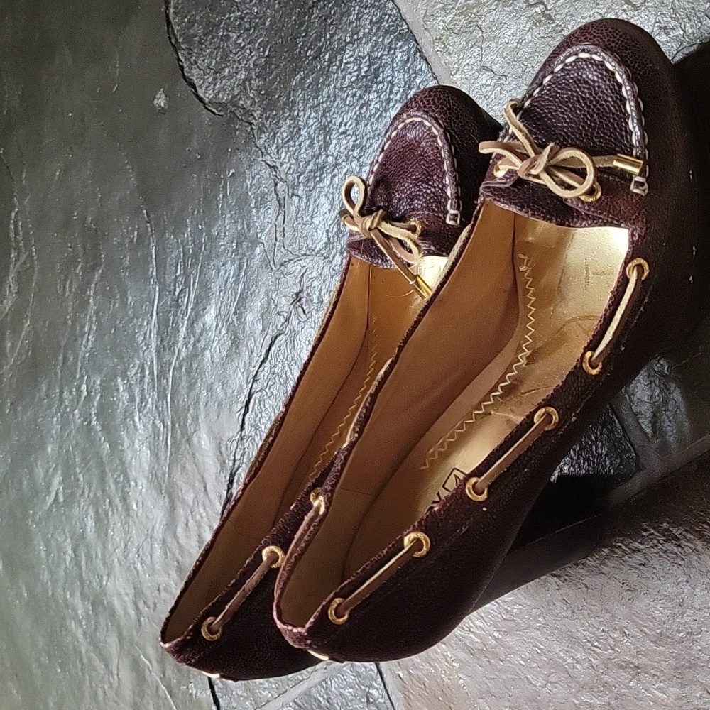 Sperry heels. - Picture 5 of 7